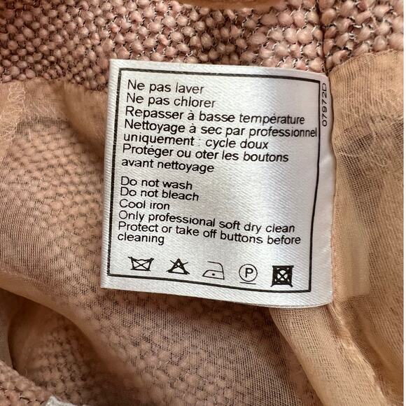 Chanel Pink Tweed Knee-Length WoolcSkirt, M/US6/FR38 - Picture 10 of 16